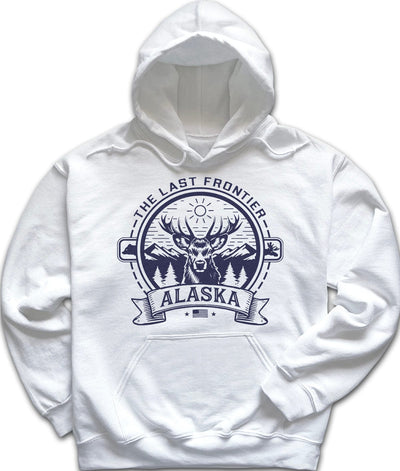 White Alaska Wildlife Sweatshirt Moose Bear & Deer