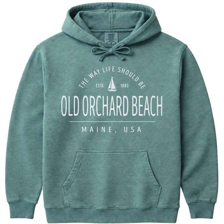 Cute Old Orchard Beach Maine Sweatshirt Region Icon Hoodie Sailboat - Light Green
