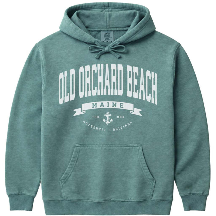 Distressed Vintage Old Orchard Beach Sweatshirt Maine State Icon with Banner & Established Date - Light Green