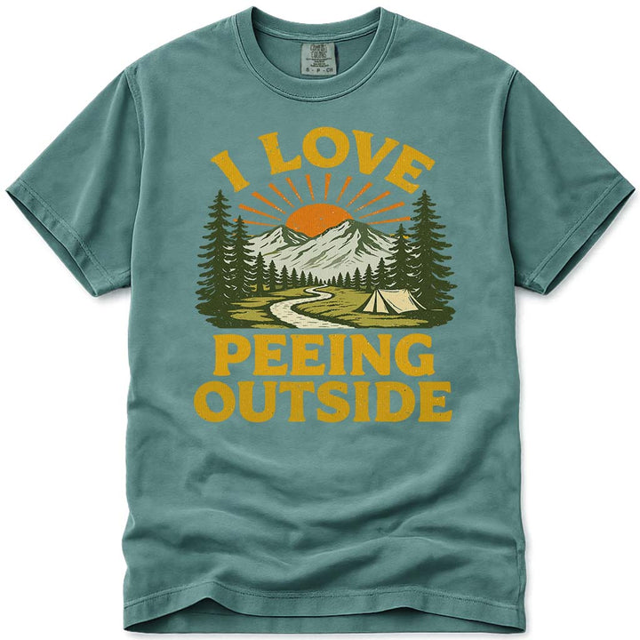 I Love Peeing Outside Funny Hiking Camping T-Shirt - Light Green