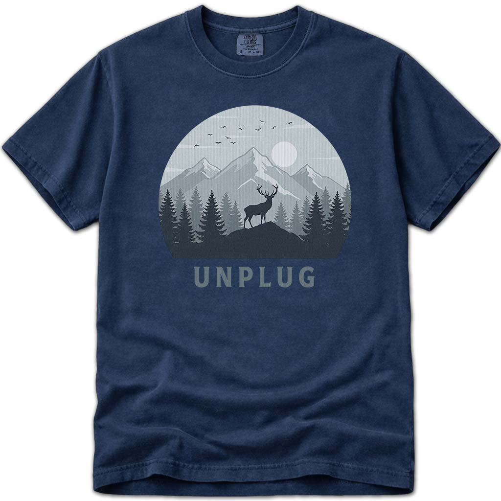 Mountain Forest Deer Hiking Nature Outdoor T-Shirt - Navy