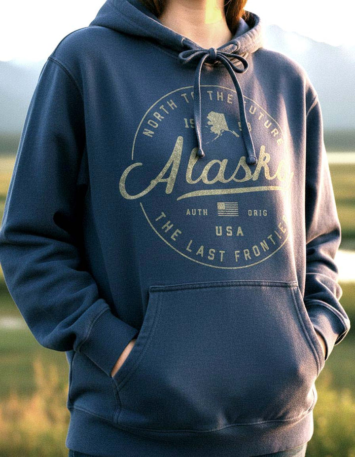 Alaska Hoodie Lifestyle Female