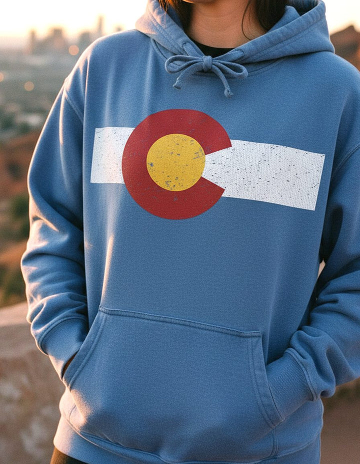 Colorado Hoodie Lifestyle Female