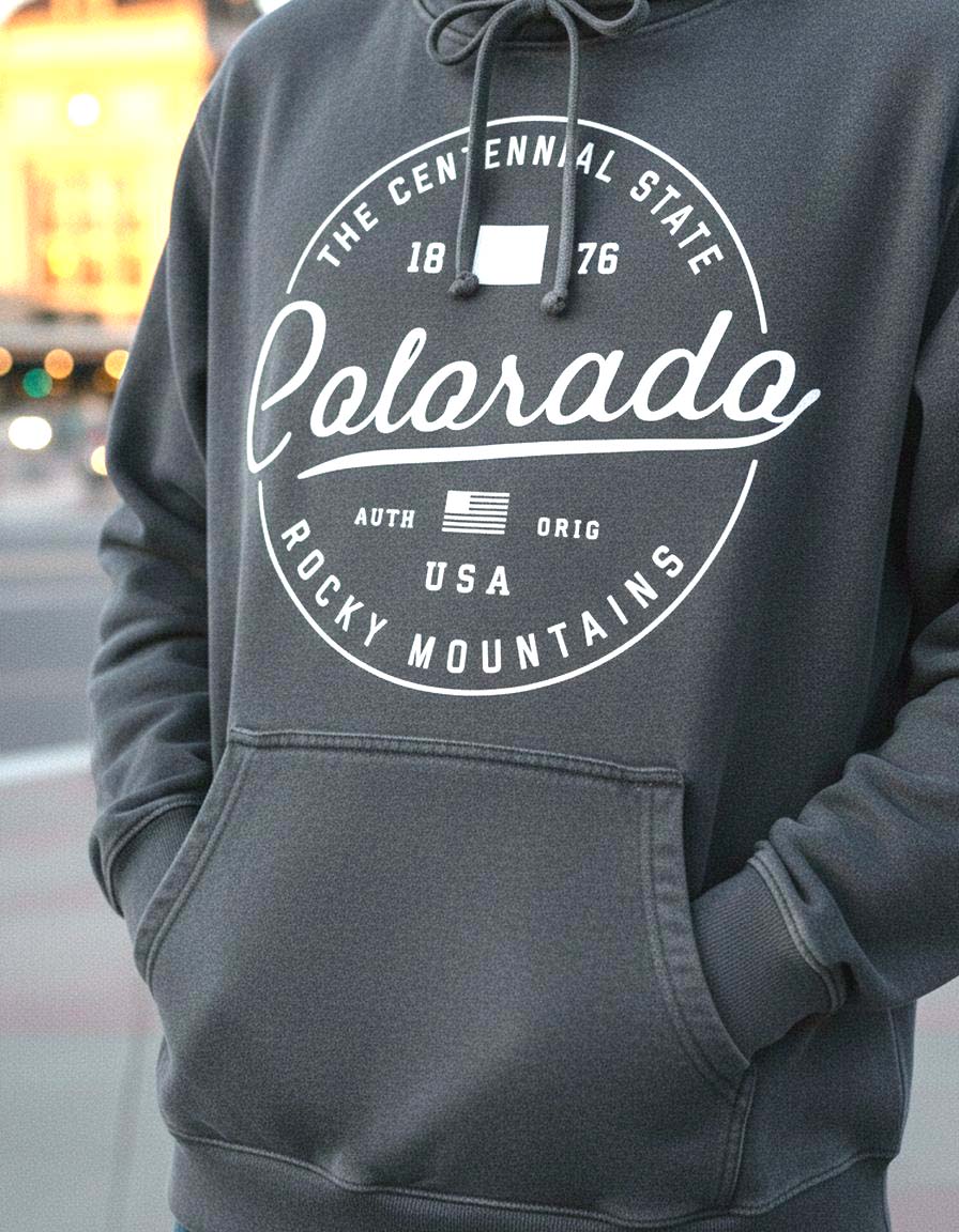 Colorado Hoodie Lifestyle Female