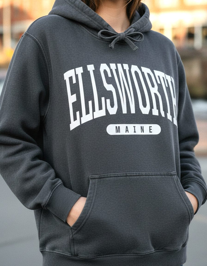 Ellsworth Hoodie Lifestyle Female