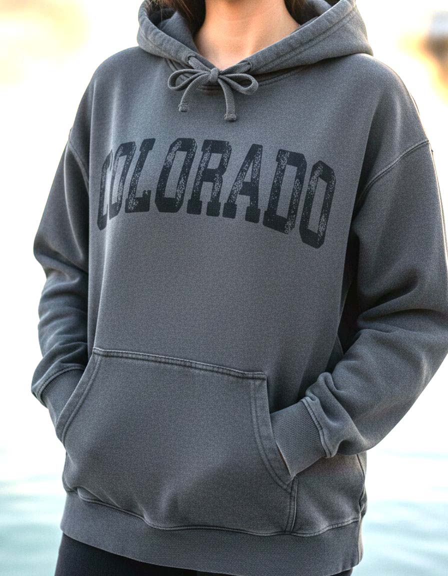 Colorado Hoodie Lifestyle Female